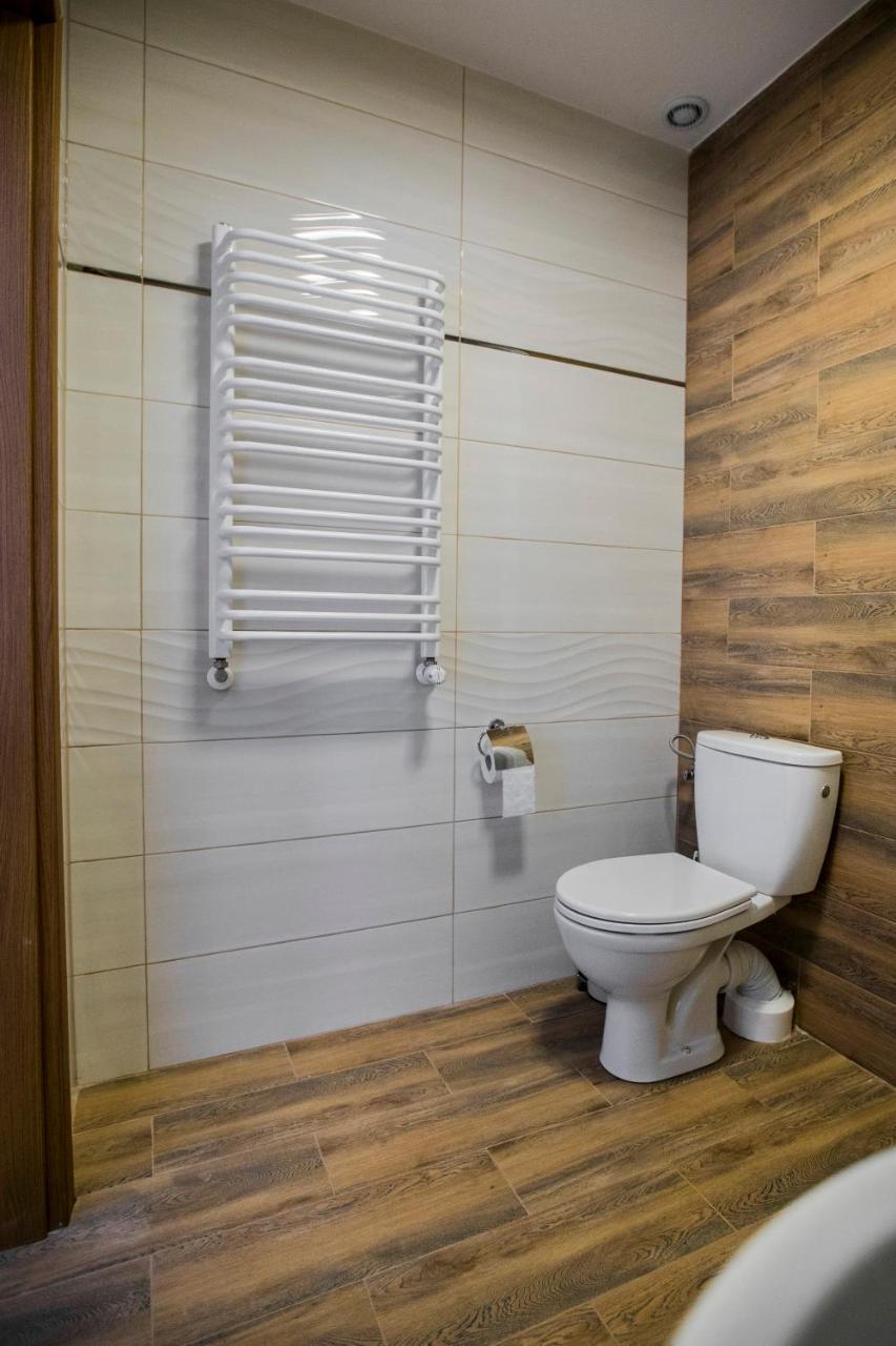 Gosciniec Ceglane Katy Hotel Dwikozy Luaran gambar