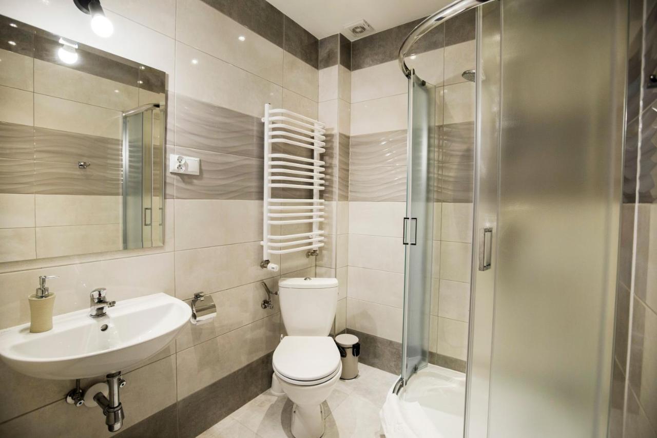 Gosciniec Ceglane Katy Hotel Dwikozy Luaran gambar